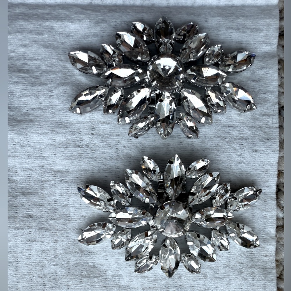 Rhinestone shoe clips